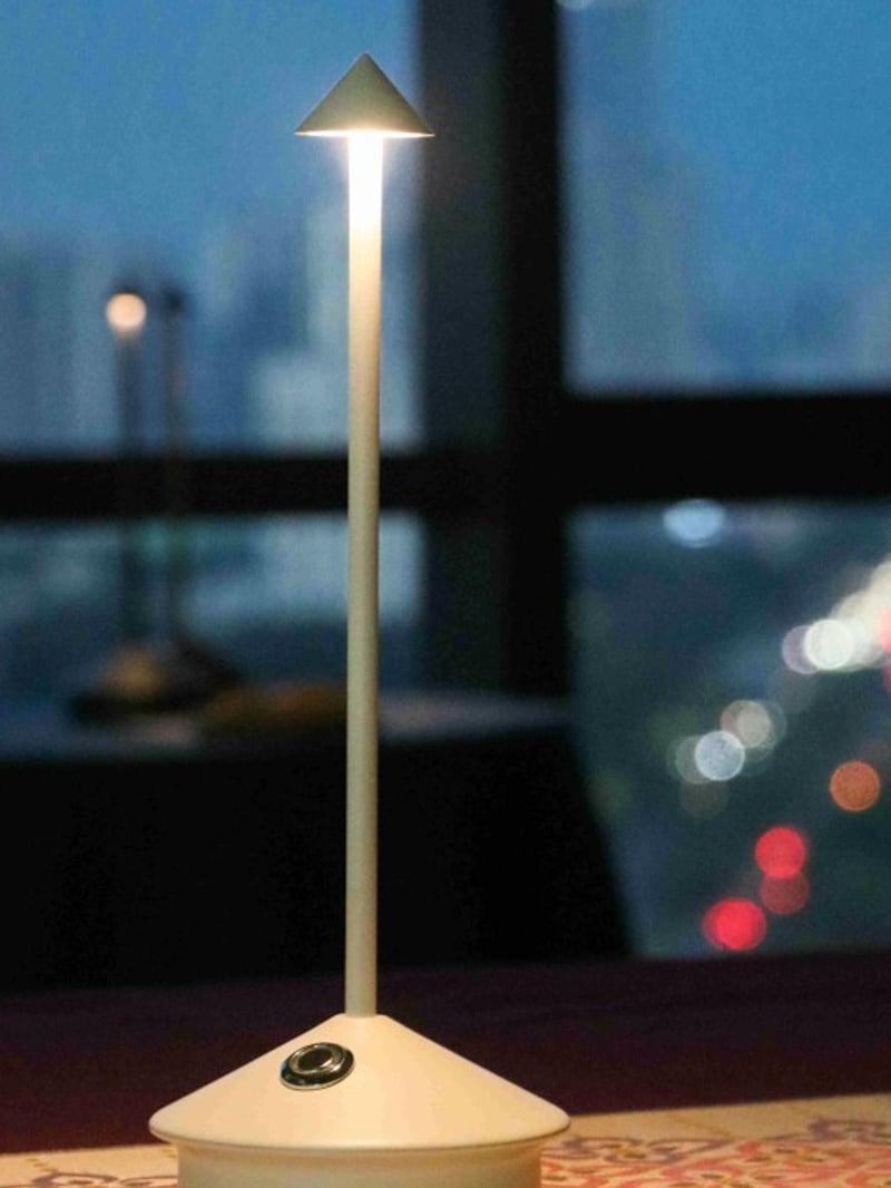 Pine Rechargeable Led Table Lamp For Dining Room - Cueteks