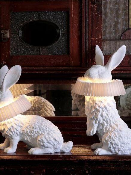 White Resin Rabbit Decorative Table Lamp - Cueteks