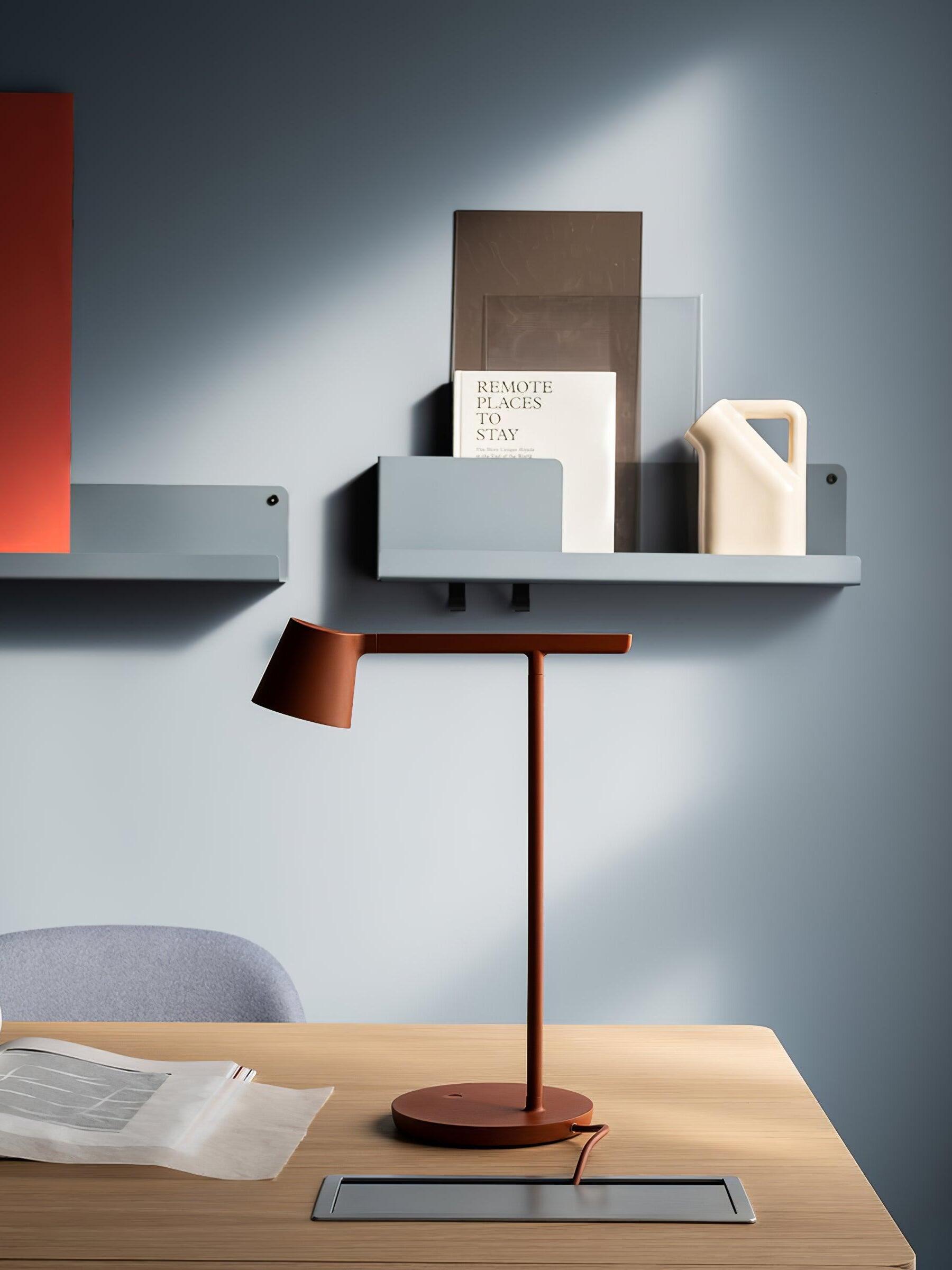 Tip Table Lamp - Cueteks