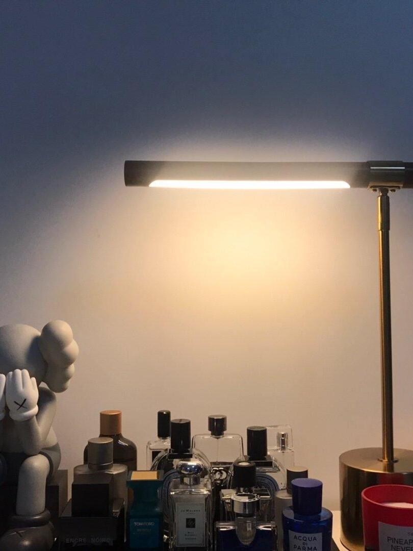 Linear Table Lamp - Cueteks