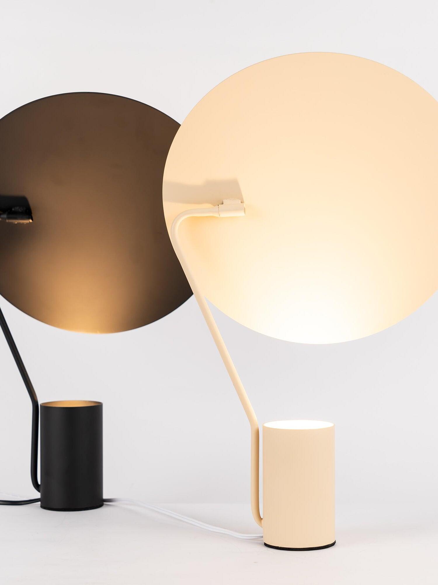 Creative Ombre Leaf Shape Table Lamp - Cueteks