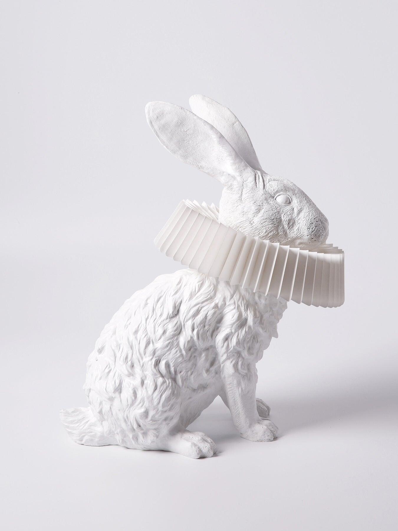 White Resin Rabbit Decorative Table Lamp - Cueteks