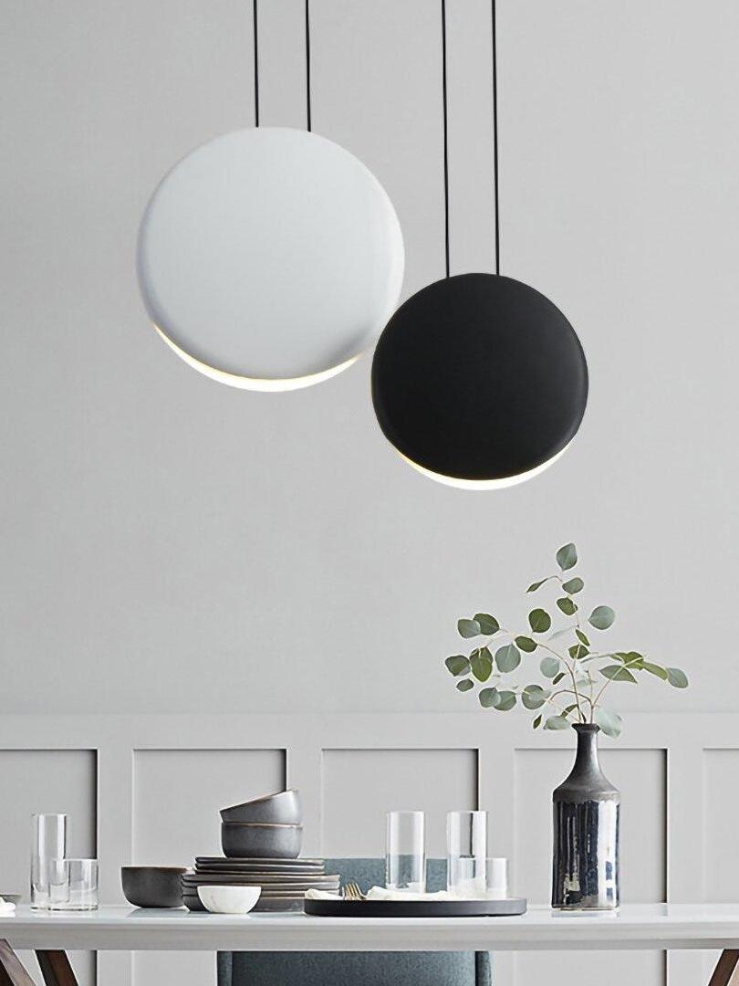 Resin Cosmos Multicolor Disc Pendant Light - Cueteks