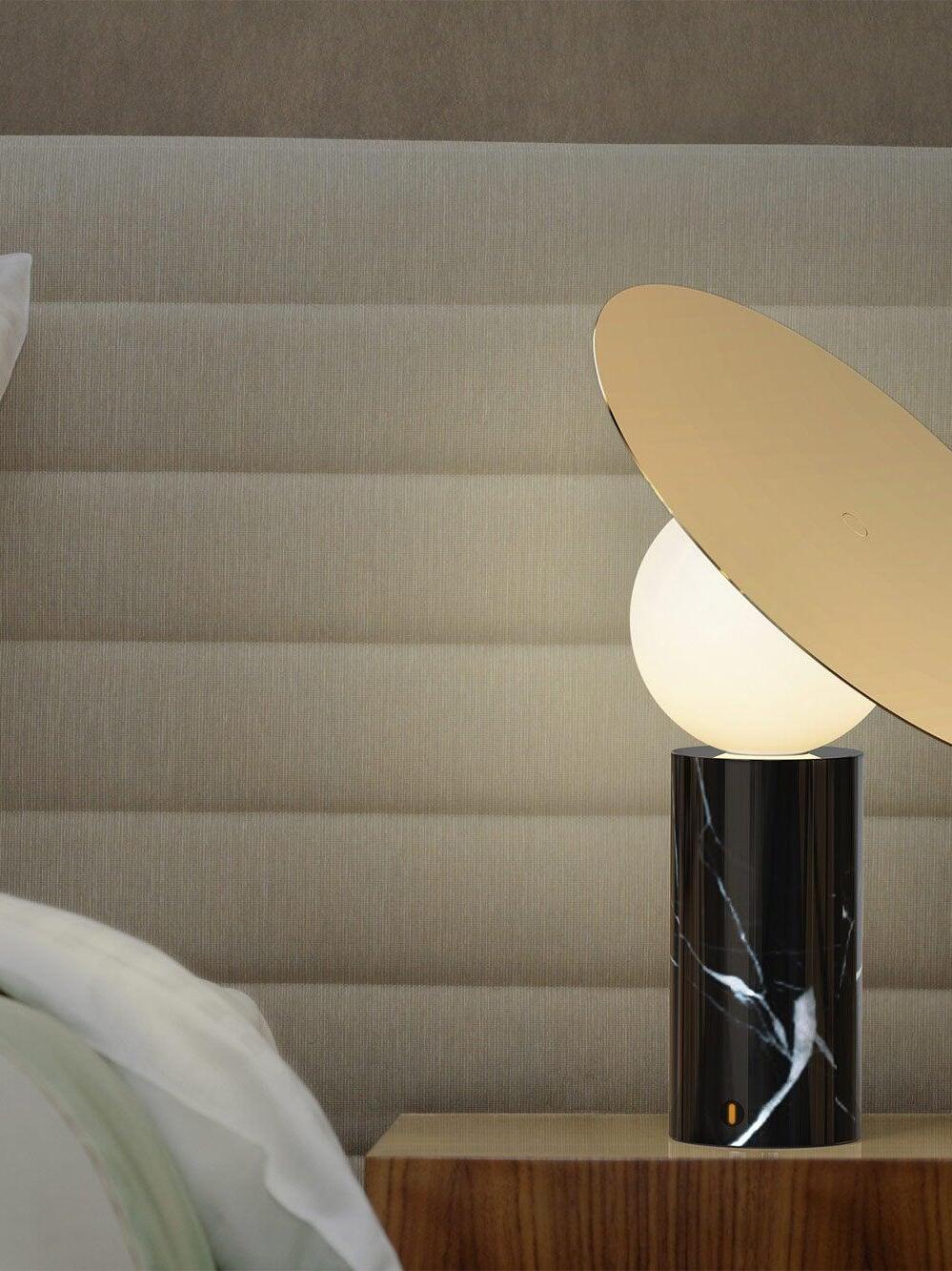 Bola Disc Table Lamp - Cueteks