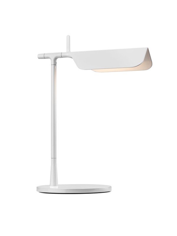 Modern Metal Tab Table Lamp For Studies - Cueteks