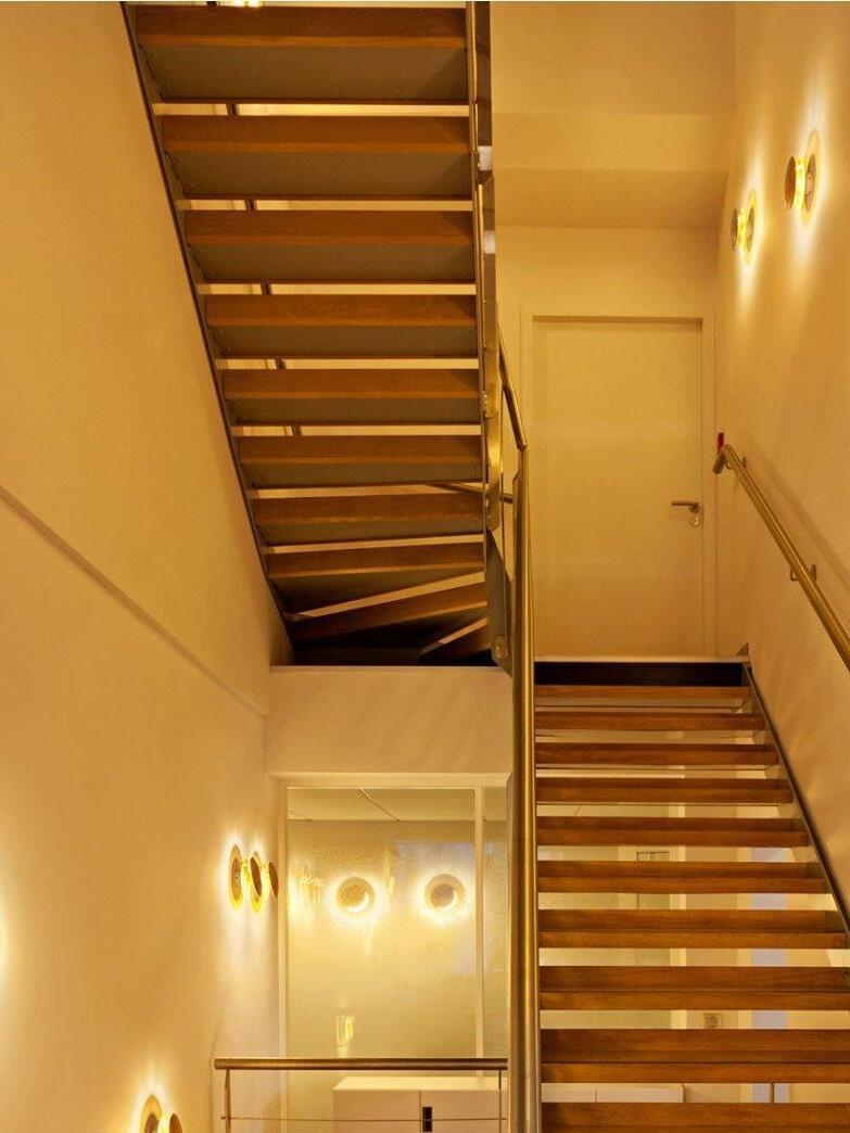 Lederam Wall Lamp - Cueteks