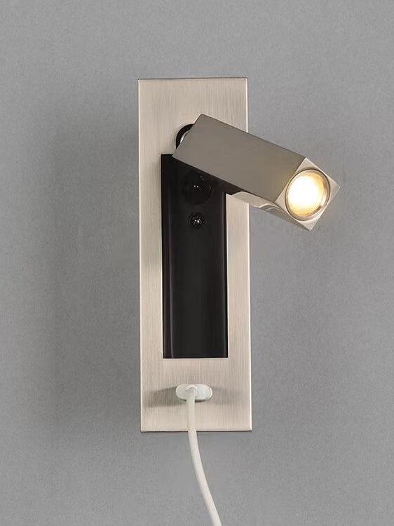 Fuse USB Sconce - Cueteks