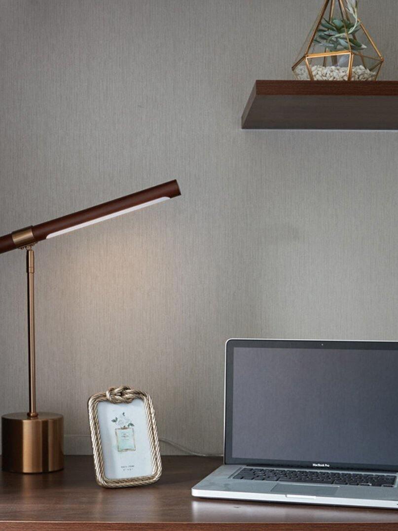 Linear Table Lamp - Cueteks