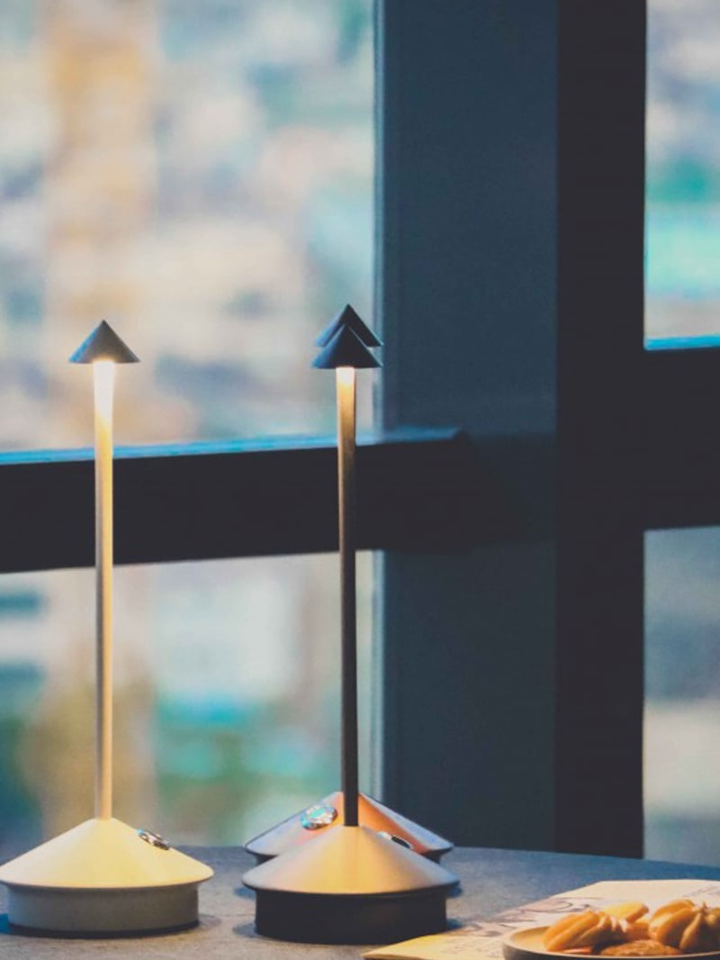 Pine Rechargeable Led Table Lamp For Dining Room - Cueteks