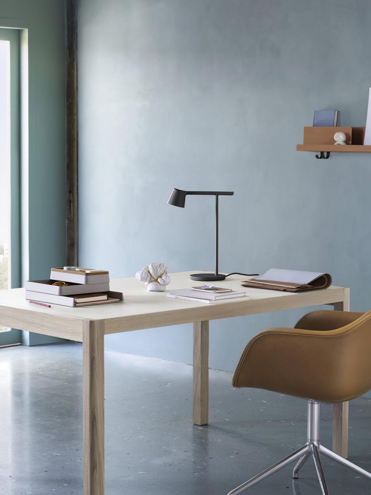 Tip Table Lamp - Cueteks