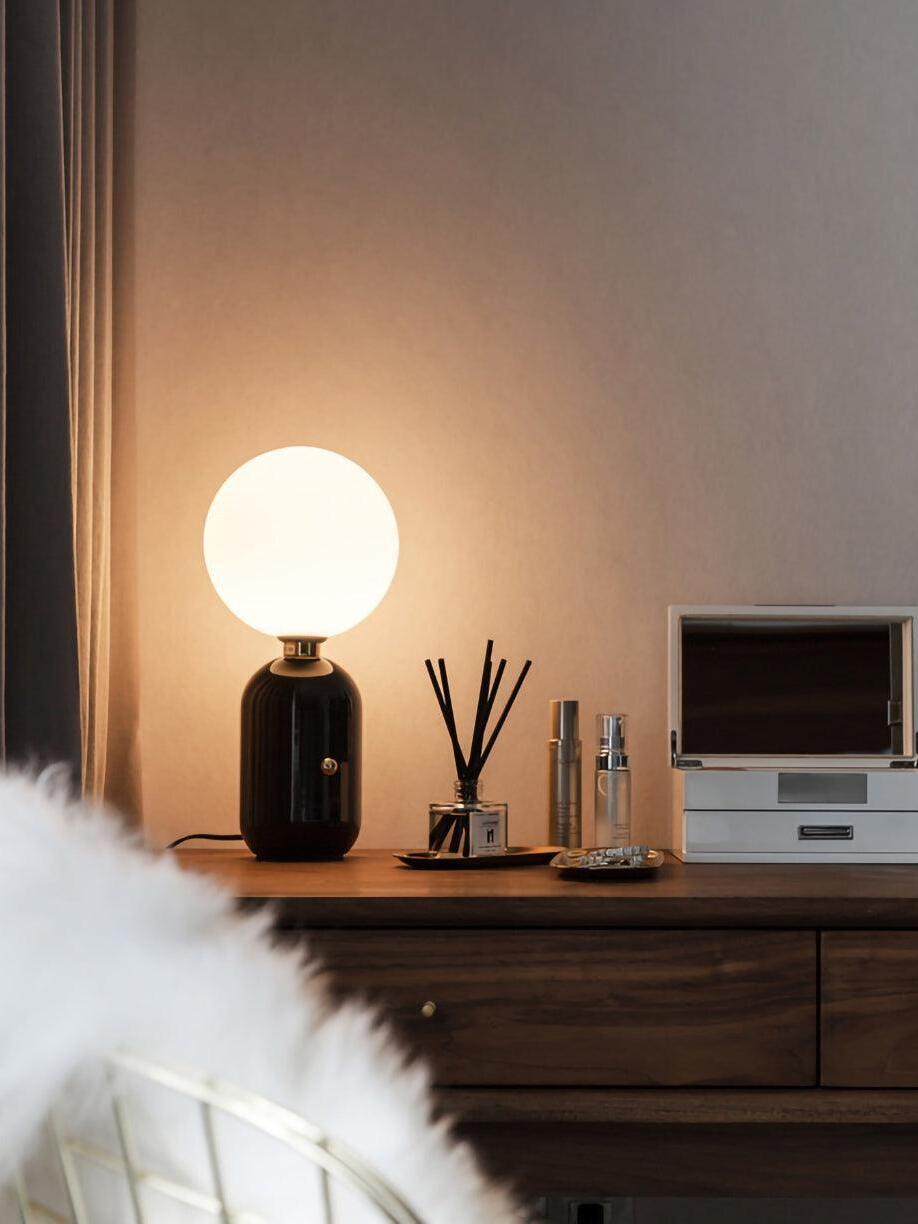 Aballs Table Lamp - Cueteks