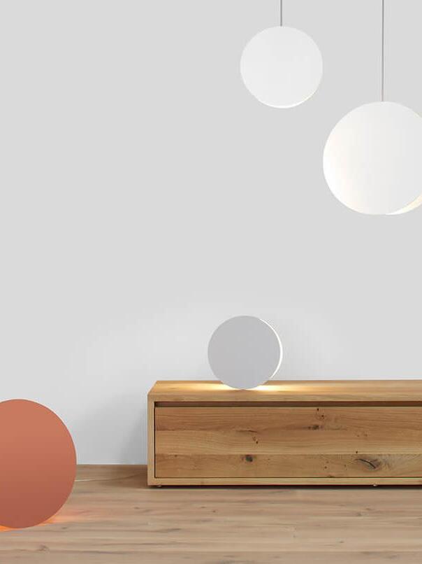 Modern North Metal Disc Pendant Light - Cueteks