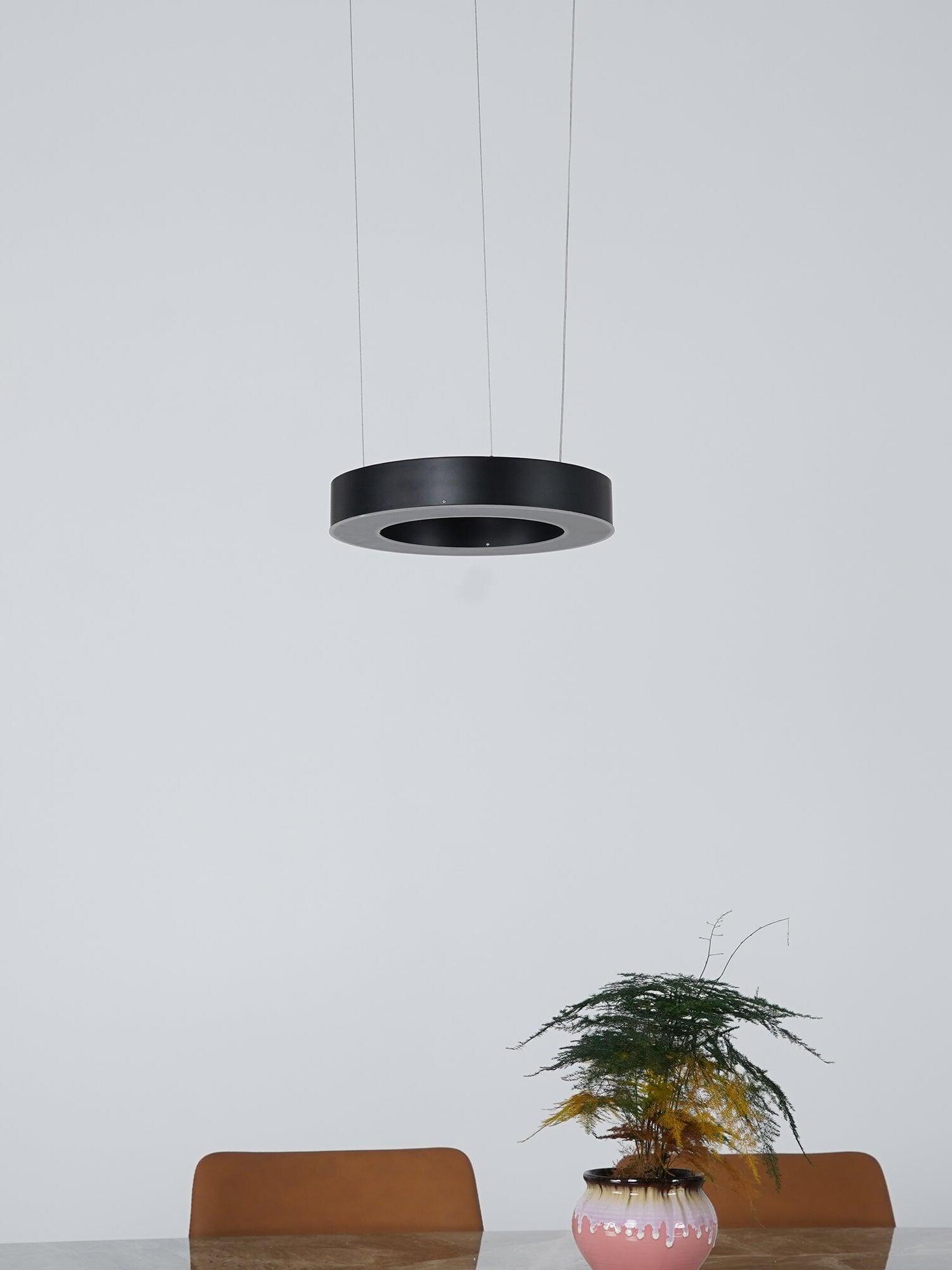 Classic Metal Circular Ring Mahlu Chandelier - Cueteks