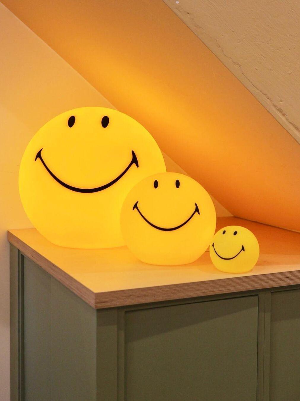 Smiling Decorative Rechargeable Table Lamp - Cueteks
