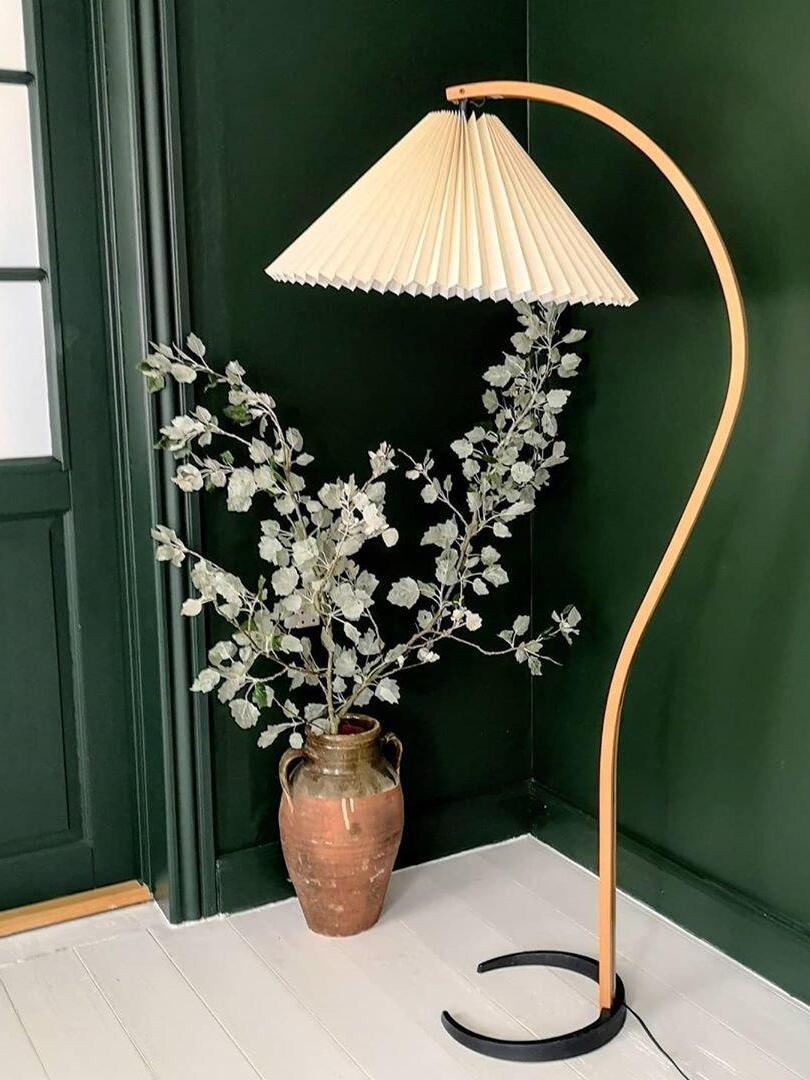 Caprani Floor Lamp - Cueteks