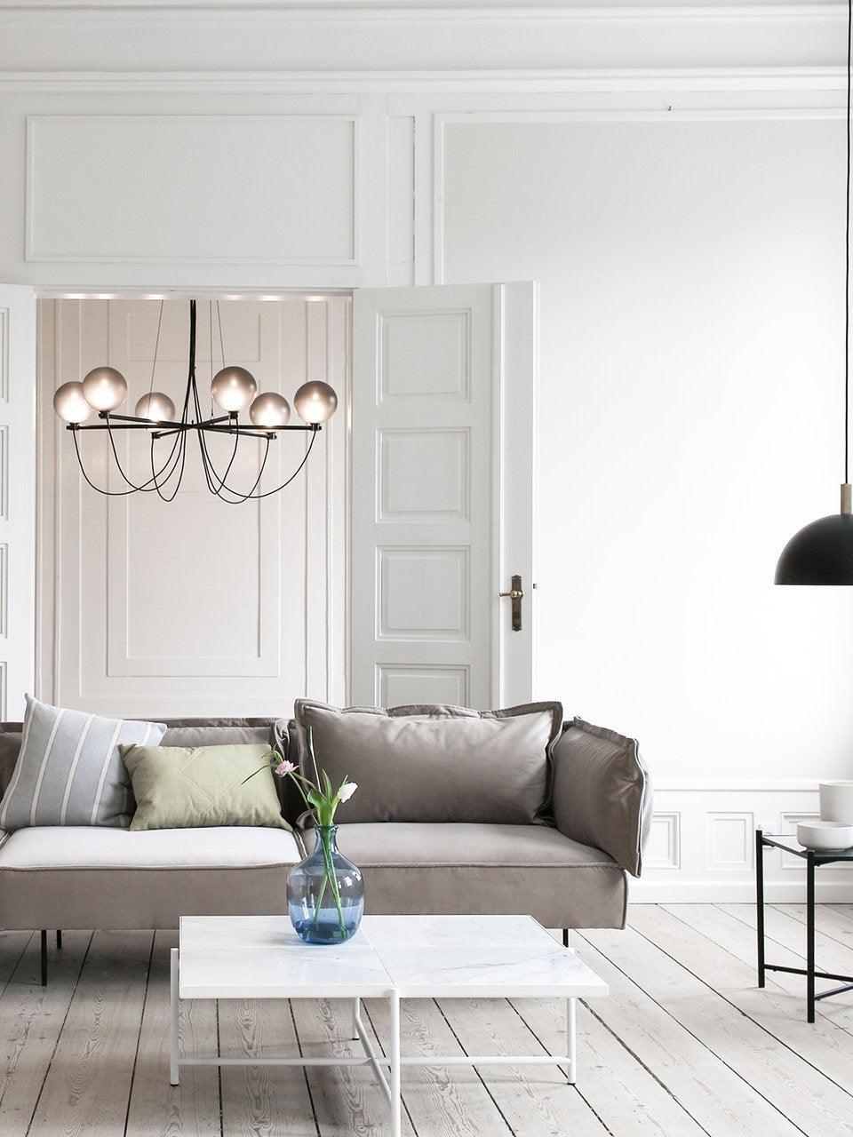 Globe Chandeliers - Cueteks