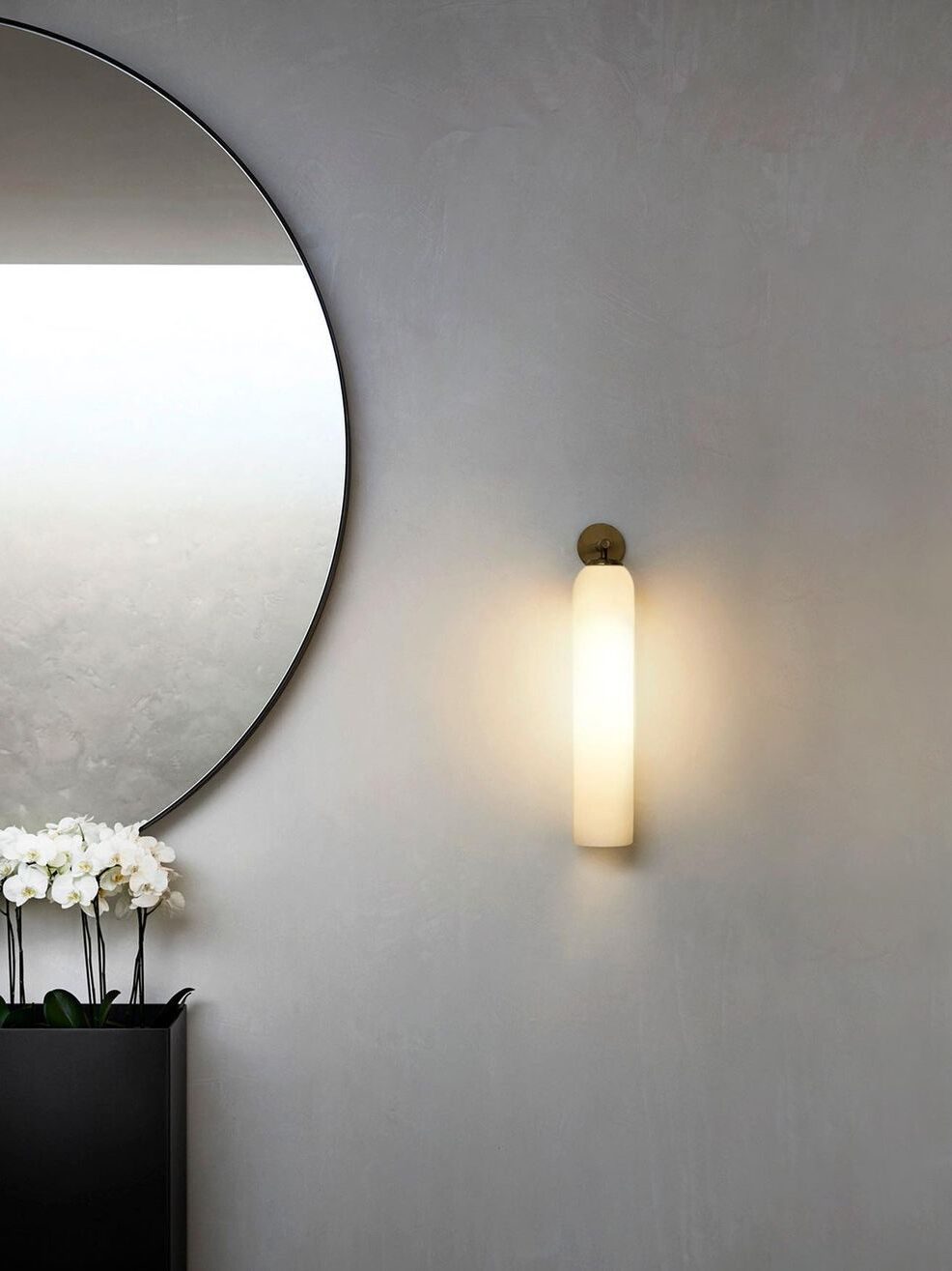 Art Glass Sconce - Cueteks