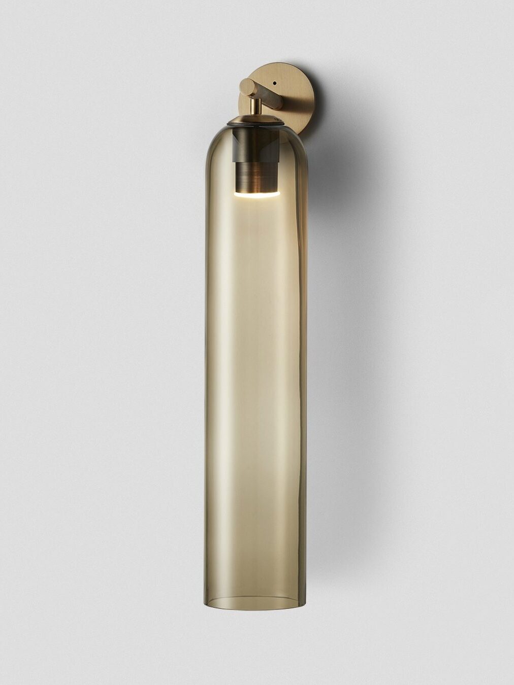 Art Glass Sconce - Cueteks