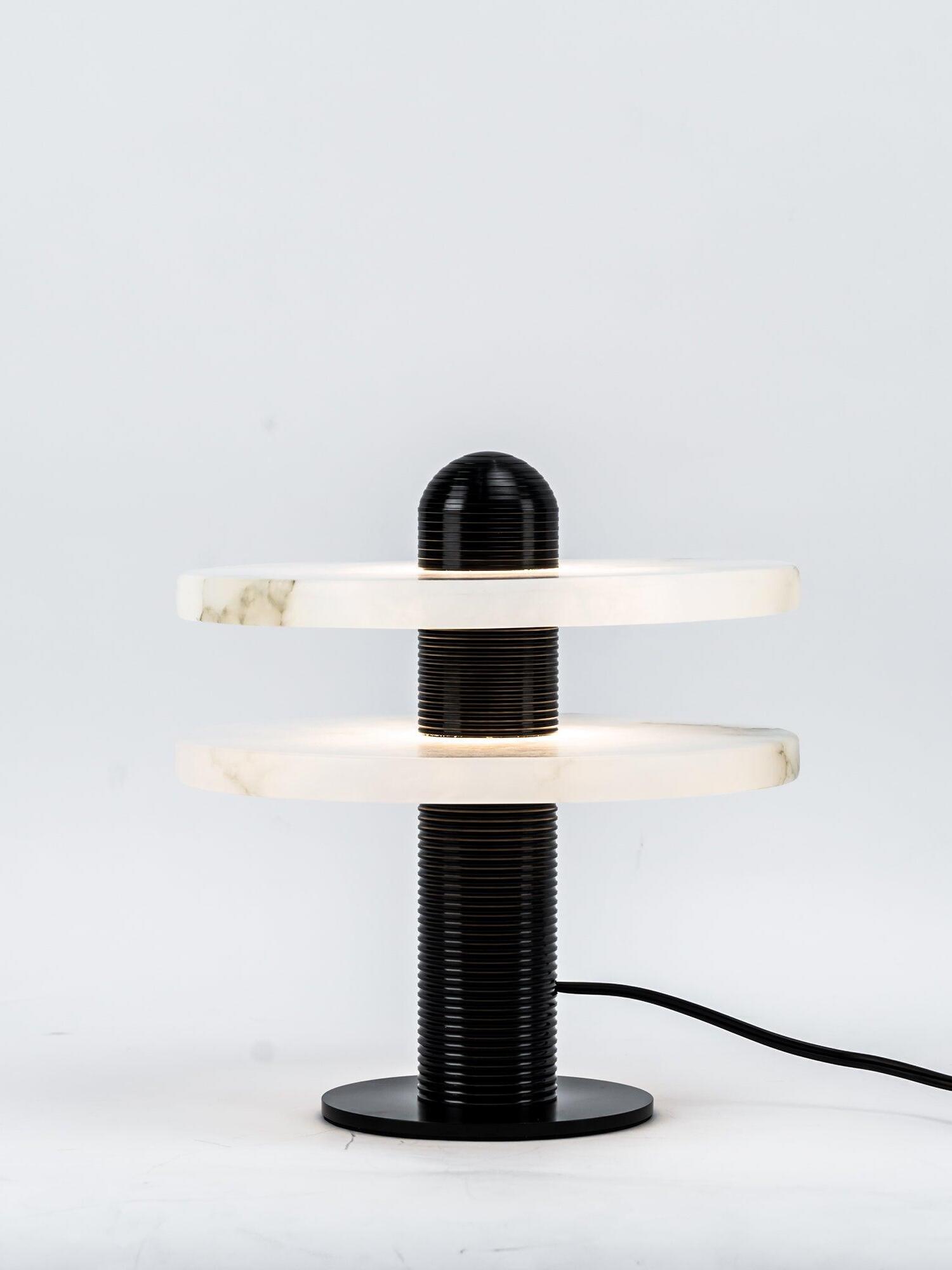 Median Table Lamp - Cueteks