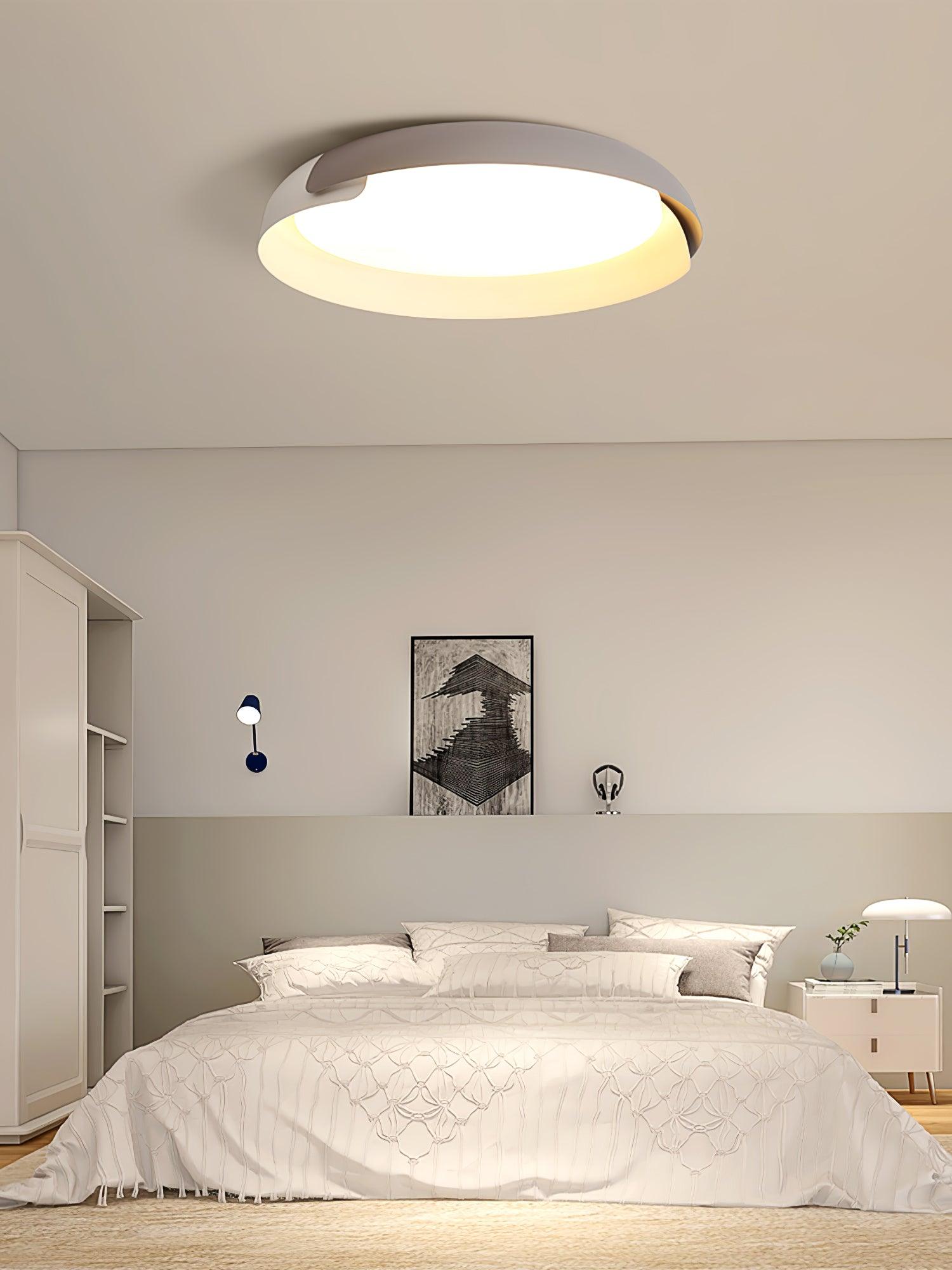 Vikaey Ceiling Light - Cueteks