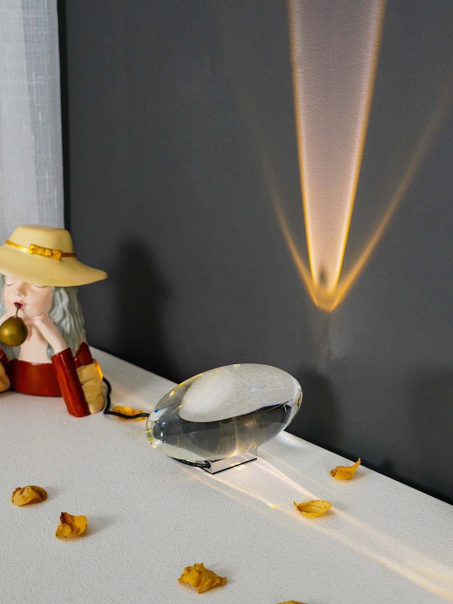 Atman Table Lamp - Cueteks