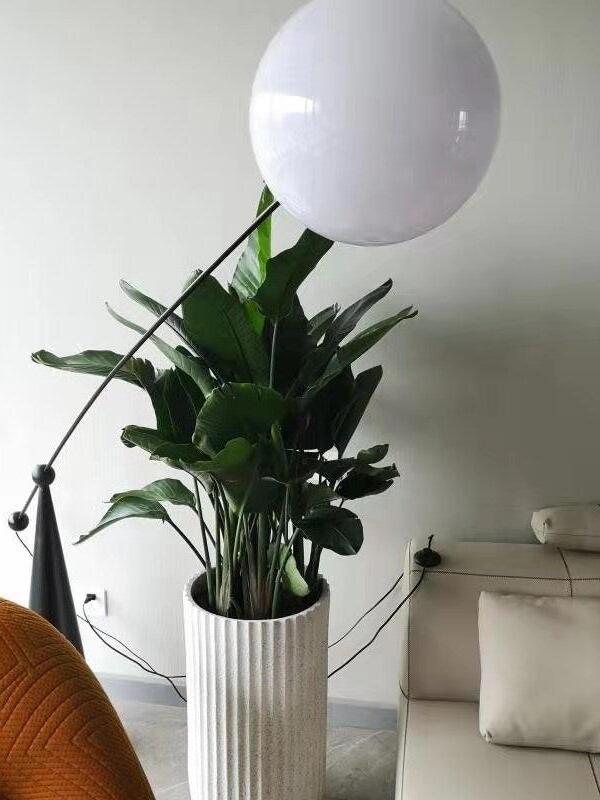 Opal Arc Floor Lamp - Cueteks