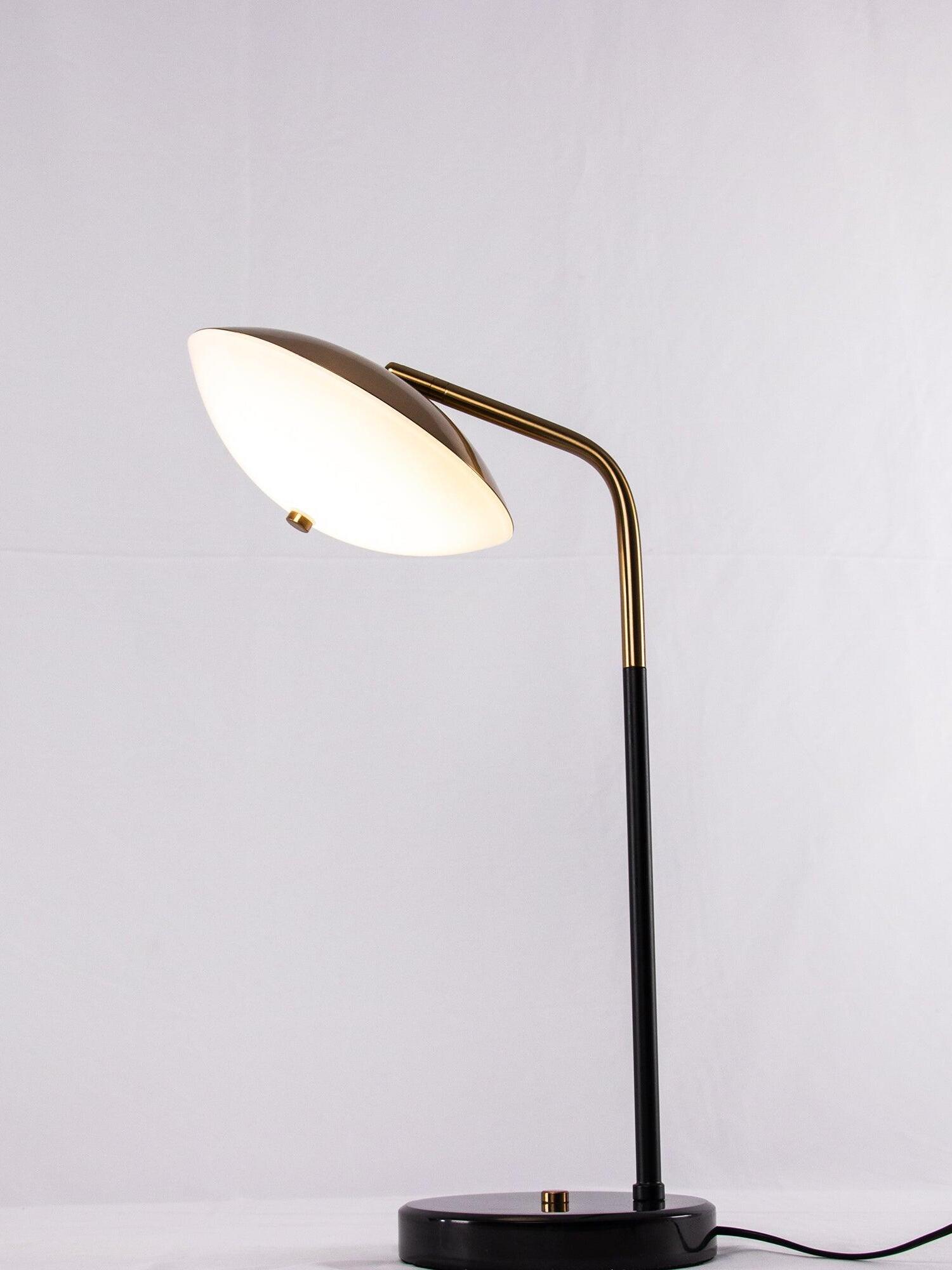 Marvin Desk Lamp - Cueteks