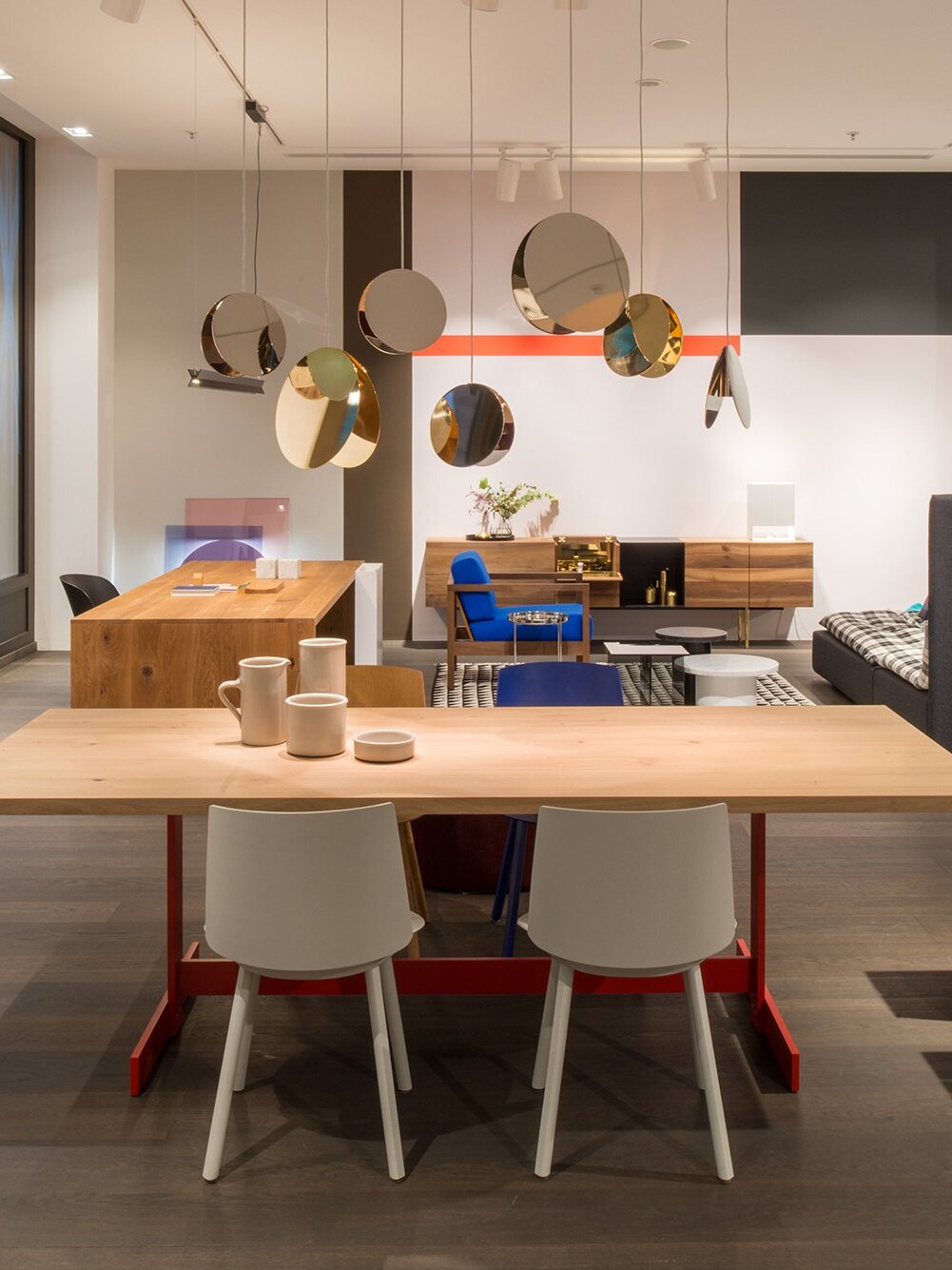 Modern North Metal Disc Pendant Light - Cueteks