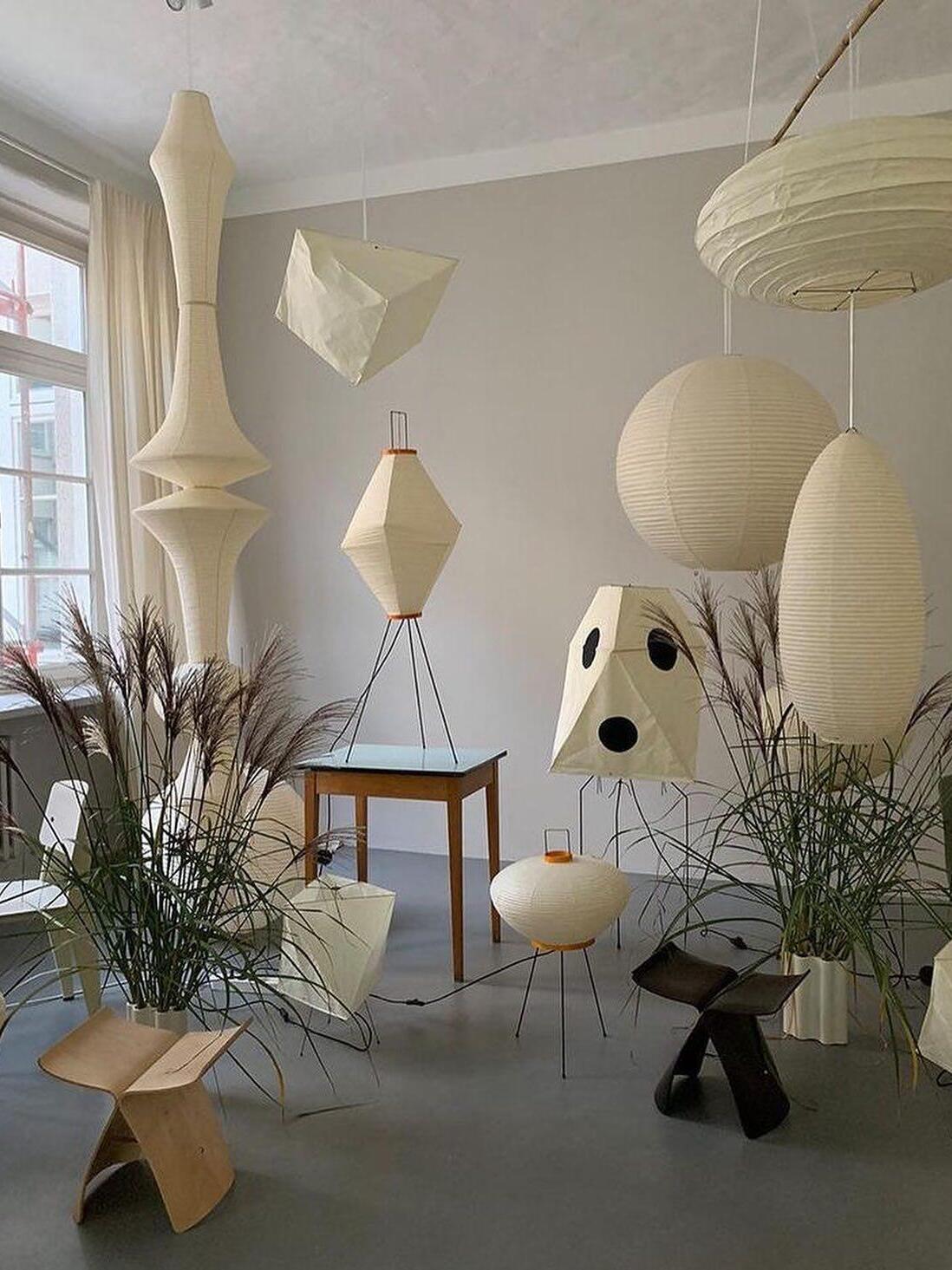 Rice Paper E Pendant Light - Cueteks