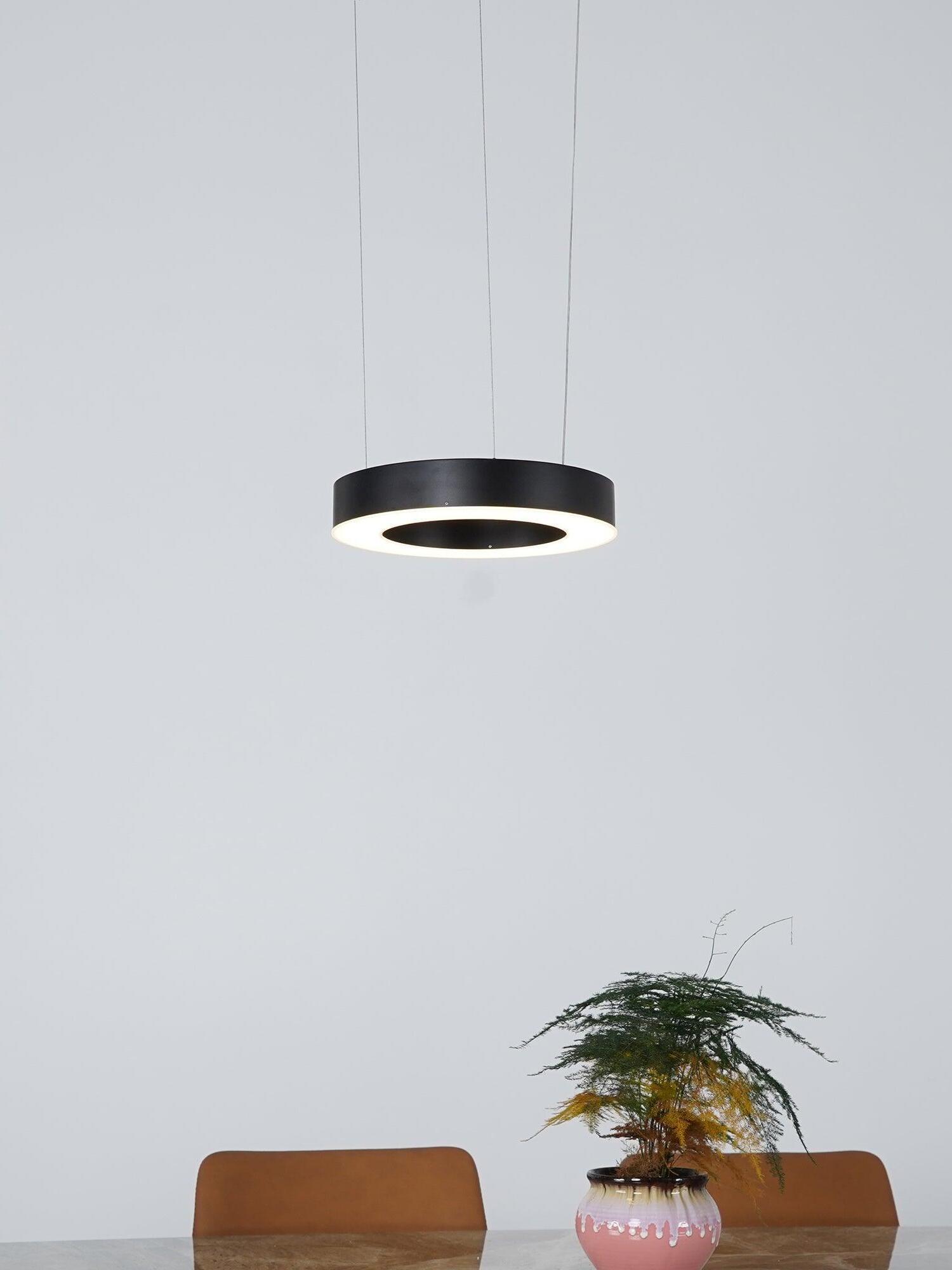 Classic Metal Circular Ring Mahlu Chandelier - Cueteks
