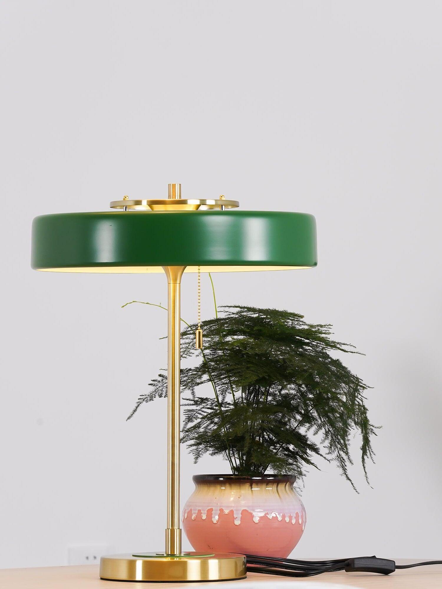 Revolve Table Lamp - Cueteks