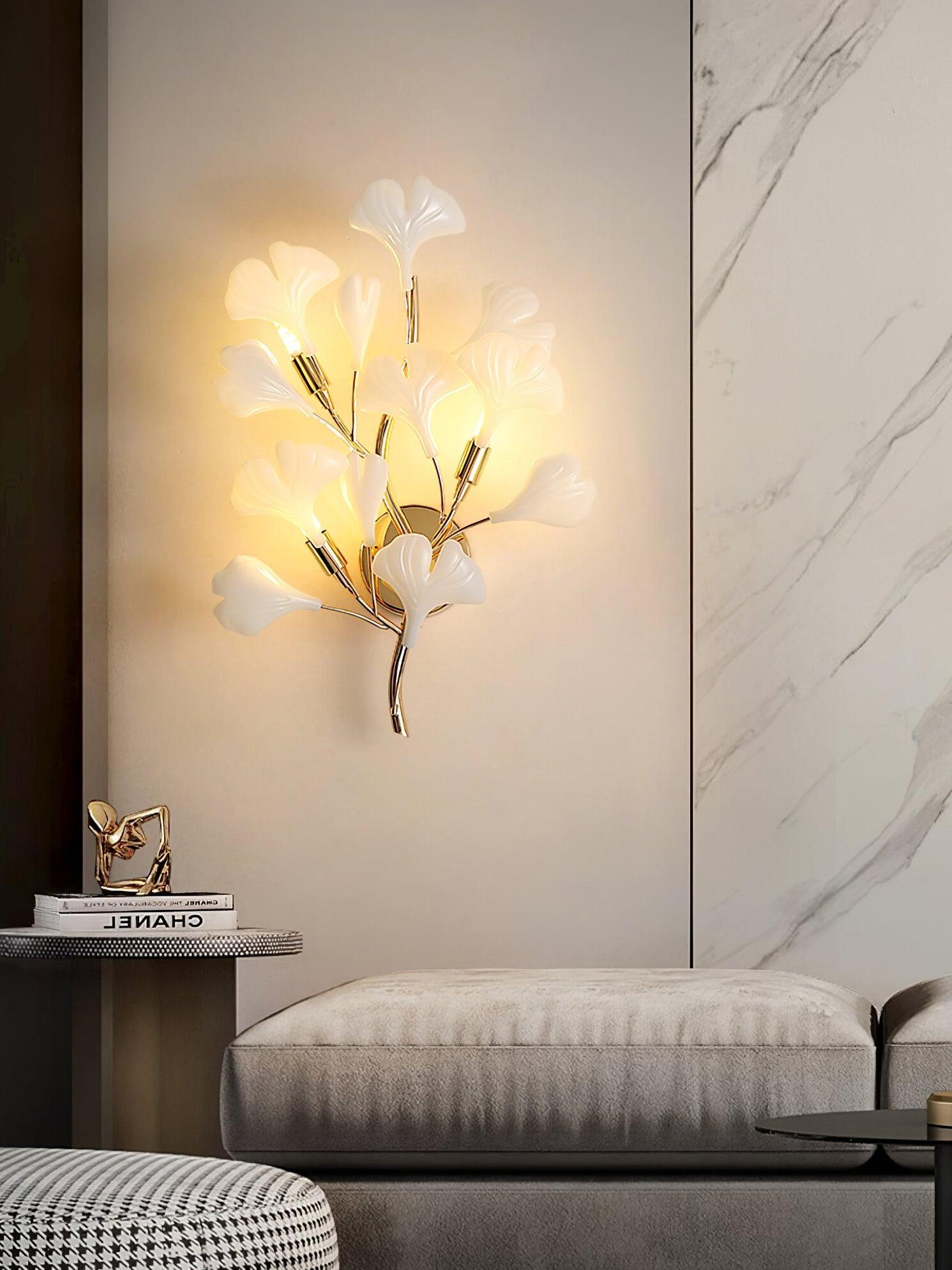 Classic Ceramics Flower Gingko Wall Lamp - Cueteks