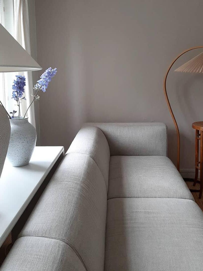 Caprani Floor Lamp - Cueteks