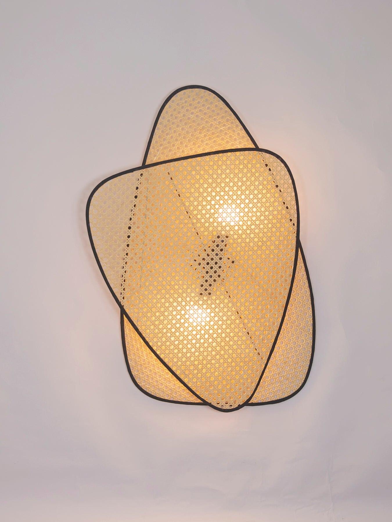 Rustic Bamboo Natural Screen Cannage Sconce - Cueteks