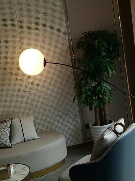 Opal Arc Floor Lamp - Cueteks