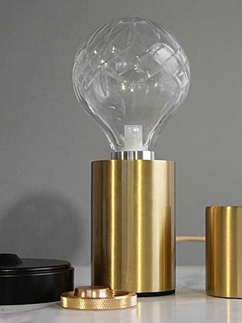 Clear globe lamp with separate metal cylinder and round plate