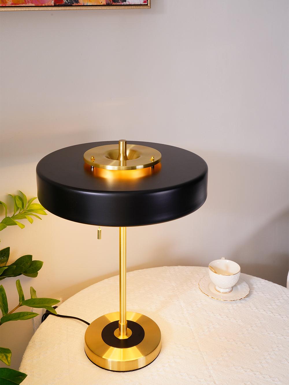Revolve Table Lamp - Cueteks