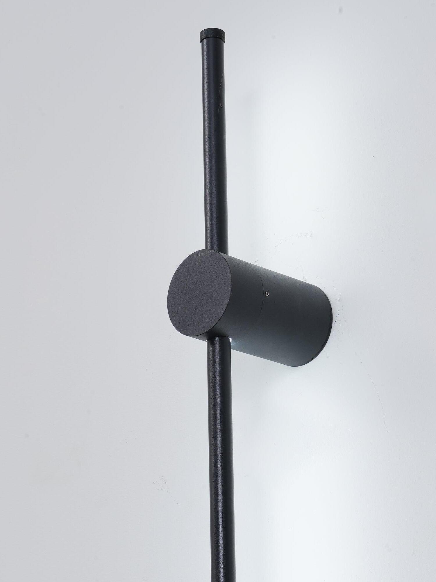 Rod passing through a black mounting cylinder with a small side screw