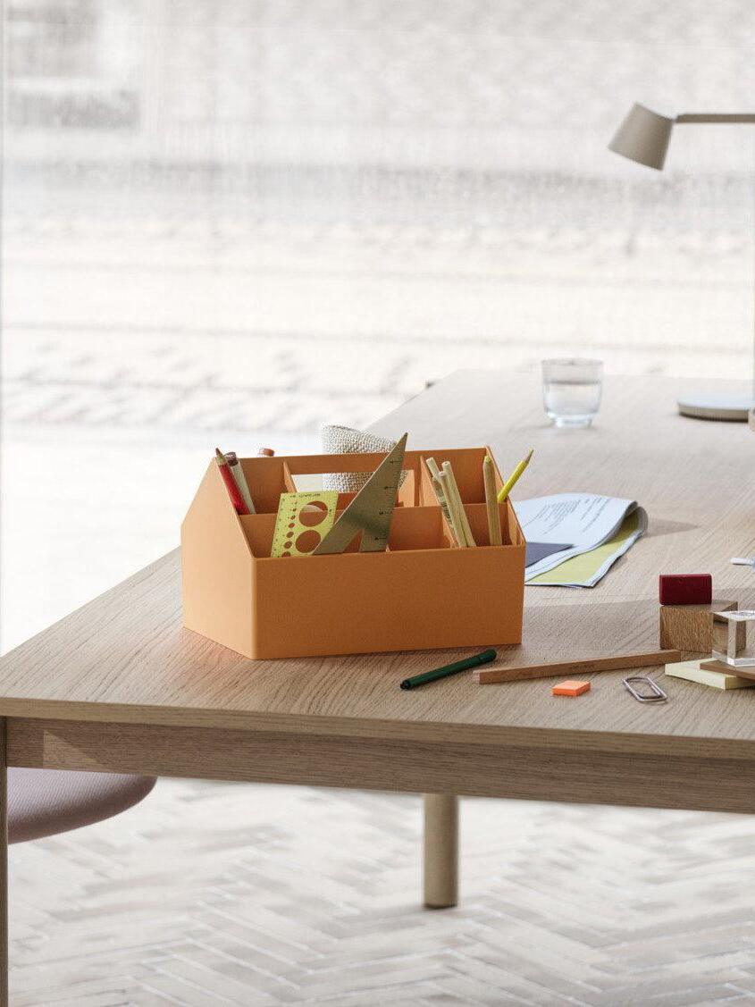Tip Table Lamp - Cueteks