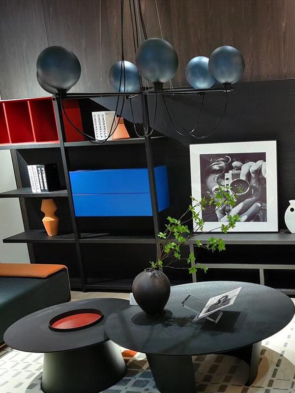 Globe Chandeliers - Cueteks