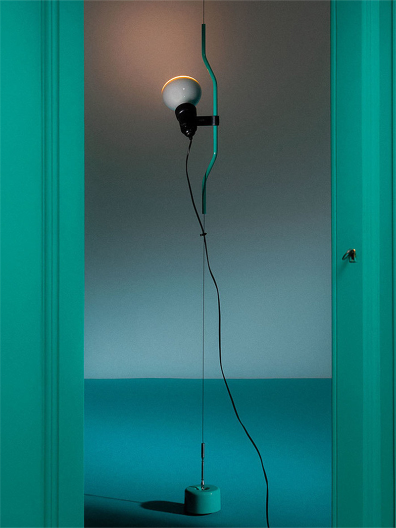 Industiral Parentesi Linear Dimmable LED Lamp - Cueteks