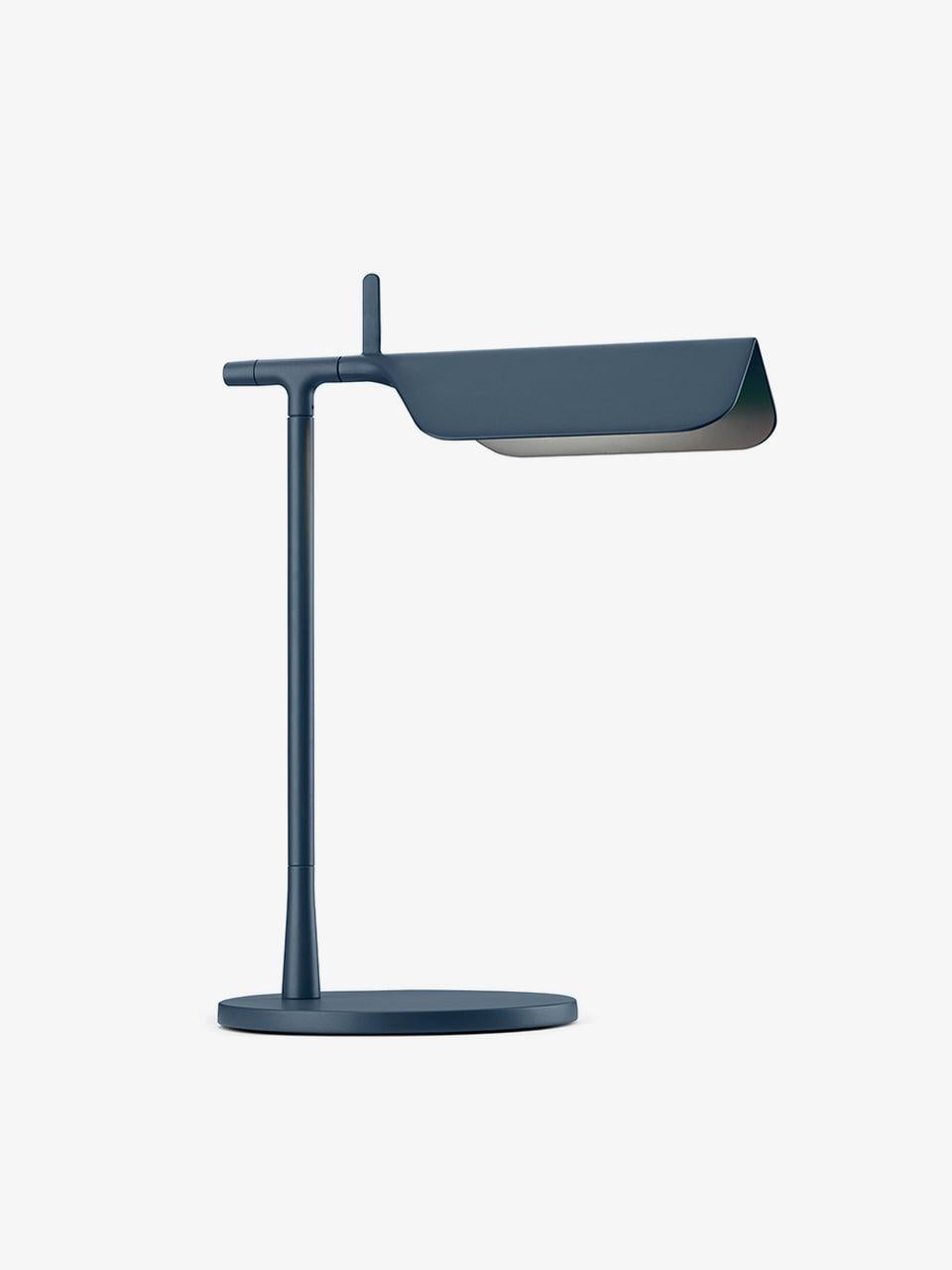 Modern Metal Tab Table Lamp For Studies - Cueteks