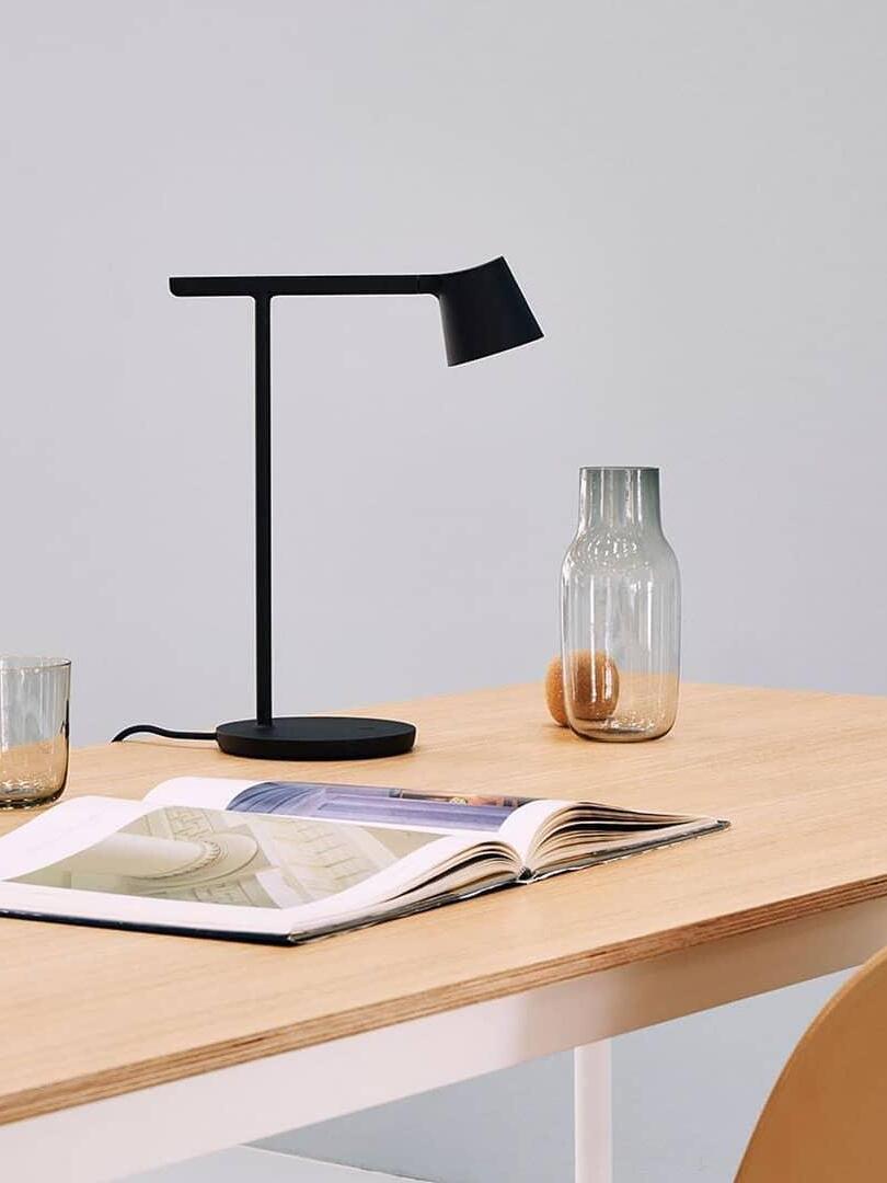 Tip Table Lamp - Cueteks