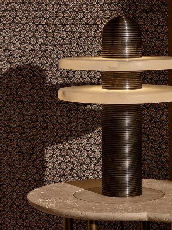 Median Table Lamp - Cueteks