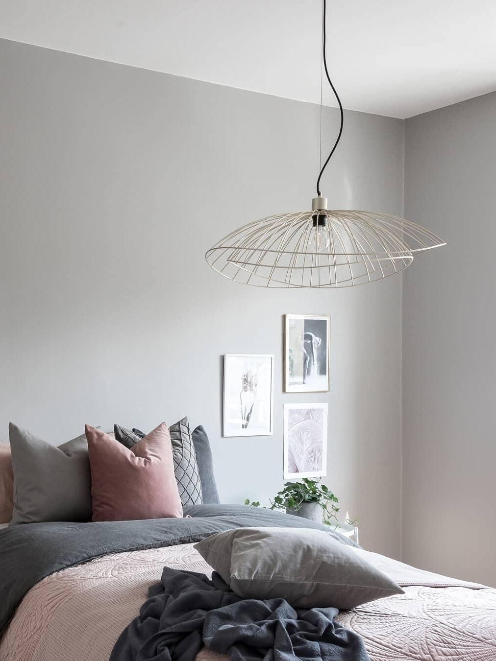 Ray Metal Pendant Light - Cueteks