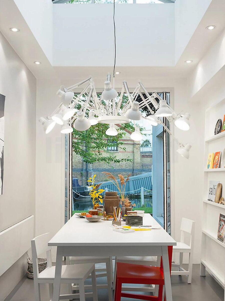 Dear Ingo Chandeliers - Cueteks