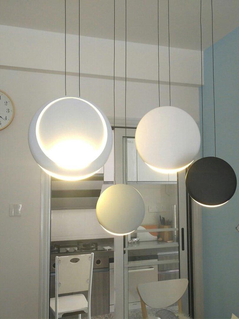 Resin Cosmos Multicolor Disc Pendant Light - Cueteks