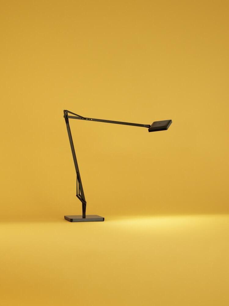 Metal Rotatable Edge Reading Table Lamp - Cueteks