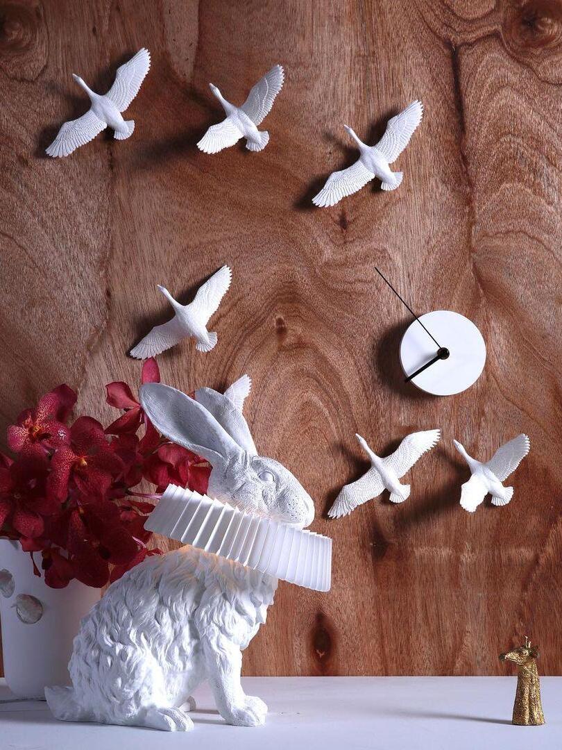 White Resin Rabbit Decorative Table Lamp - Cueteks