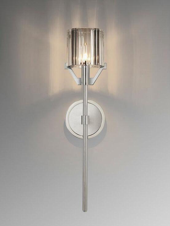 Chrome Valdampierre wall lamp illuminated